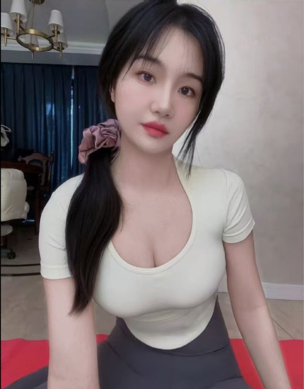 黑丝肉臀小静