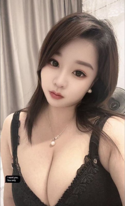 巨乳小桃子