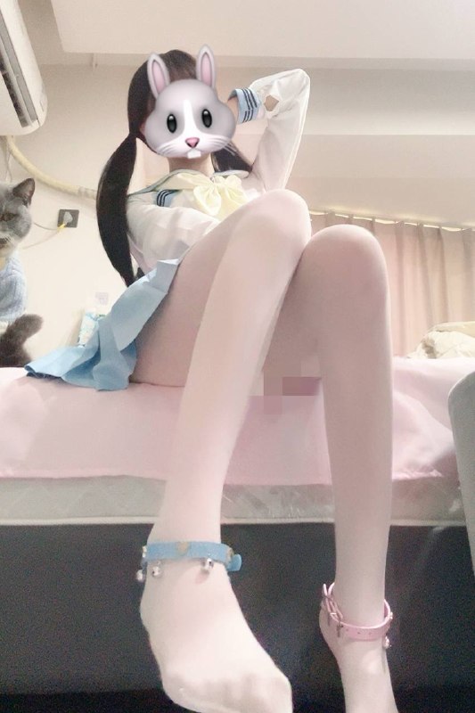 小西