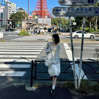 姗姗-舞蹈老师
