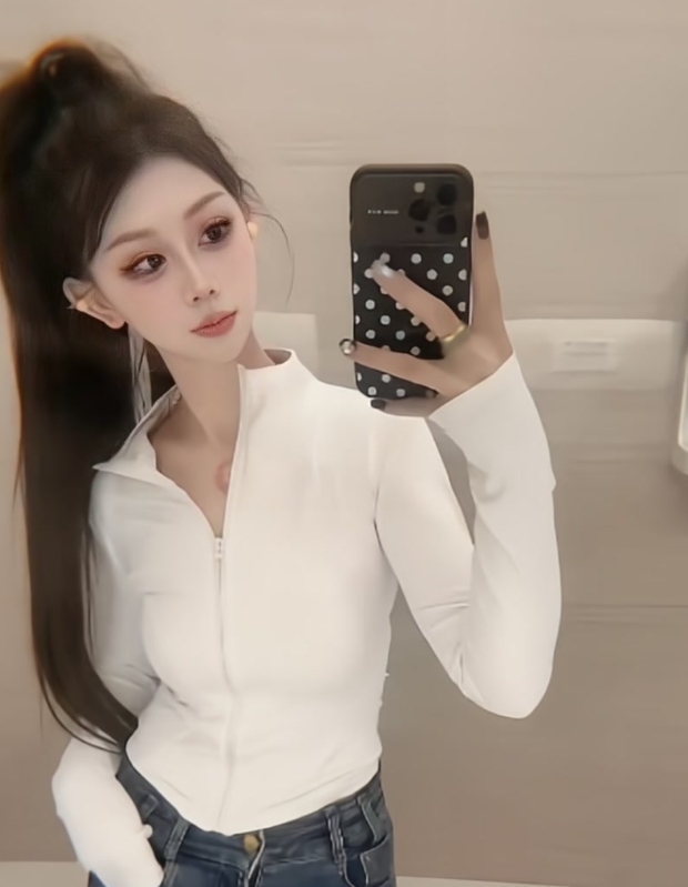 菏泽曹县丽神美甲店老板娘脚踏两只船,现男友捅三十多刀?